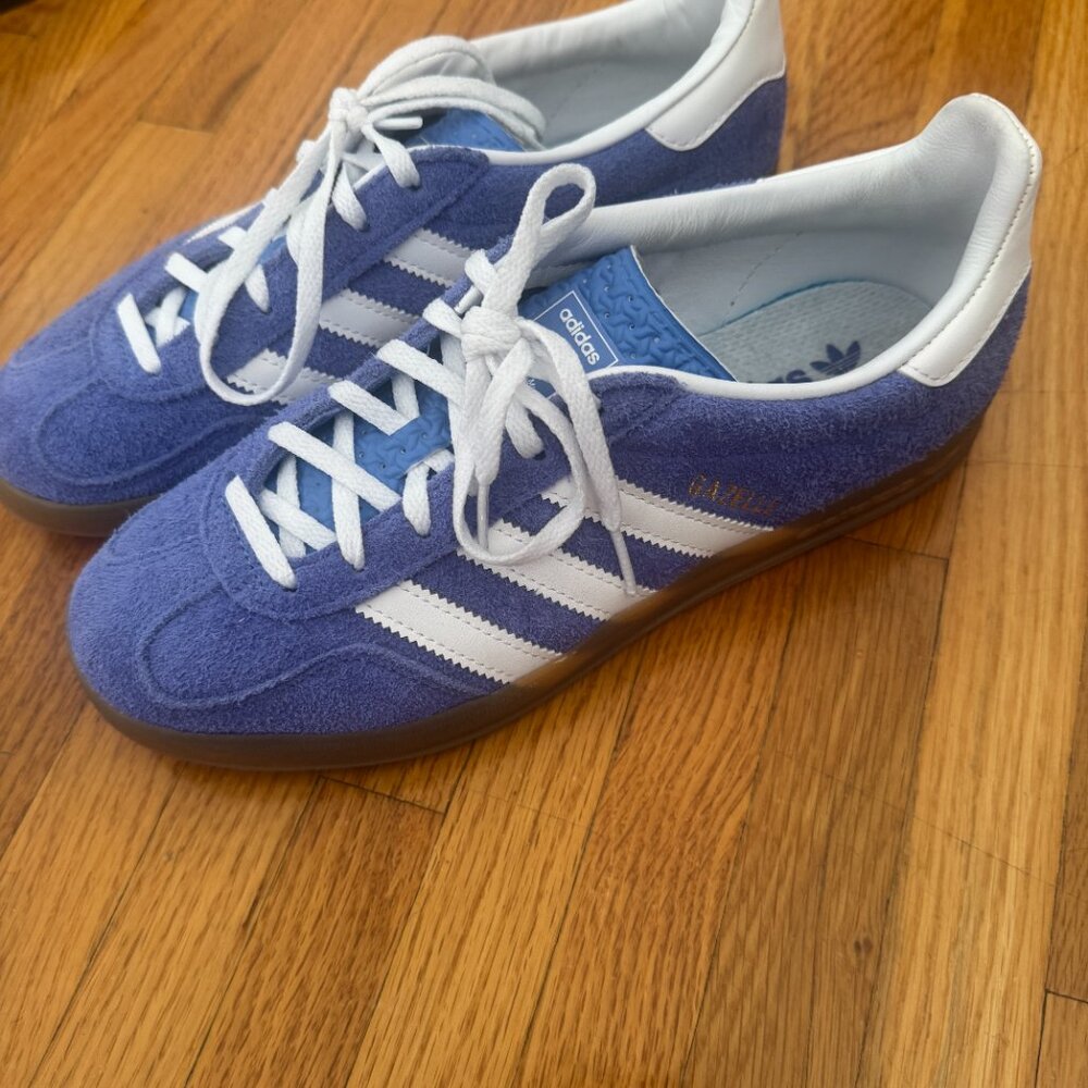 Women's Adidas Gazelles - Picture 4 of 4